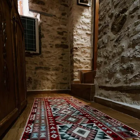 Bed & Breakfast Old Well Bazaar